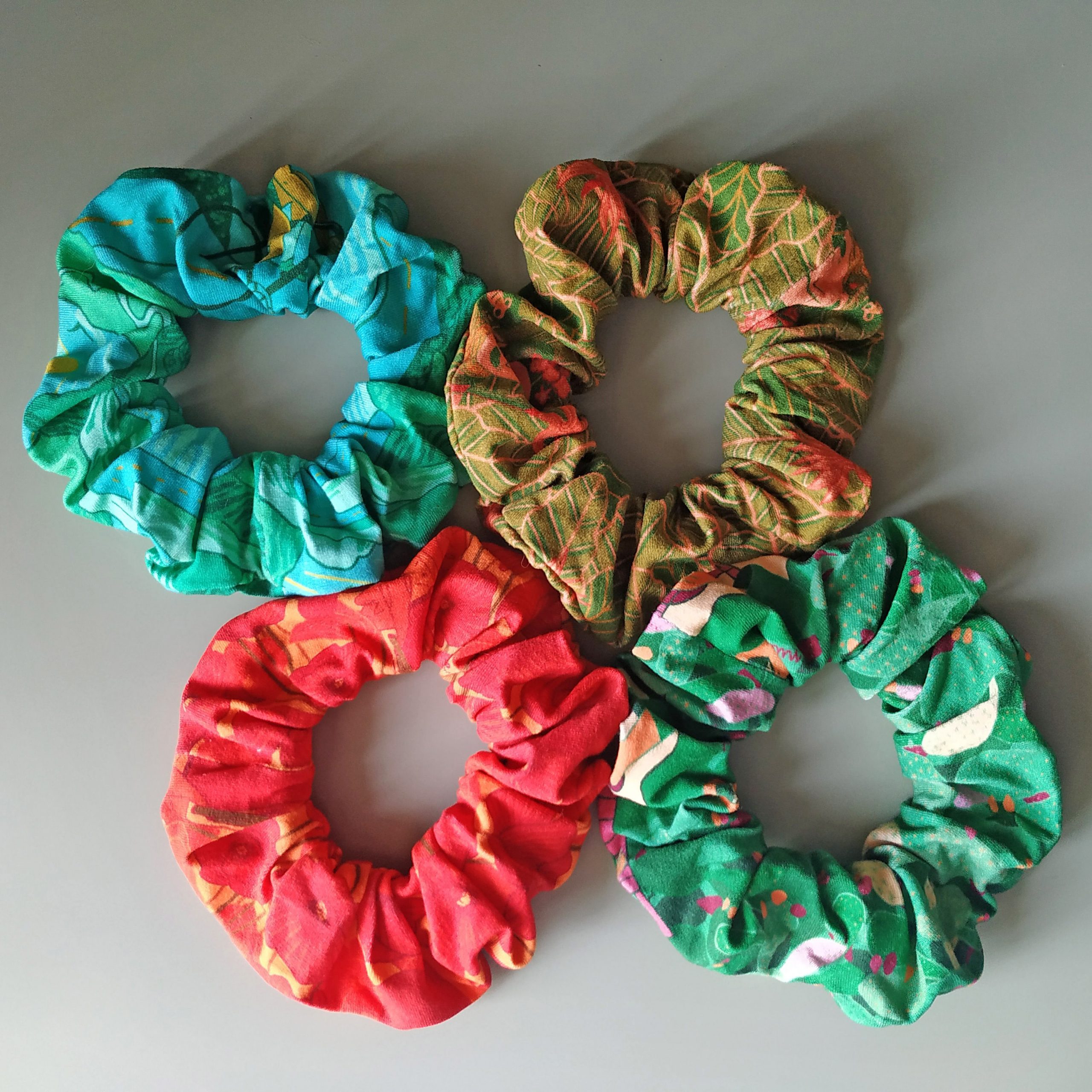 nue-scrunchies-1